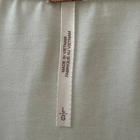 Free People - Cool & Clean Solid Button Down Shirt - White - Large - Worn 1 Time - Picture 9 of 9